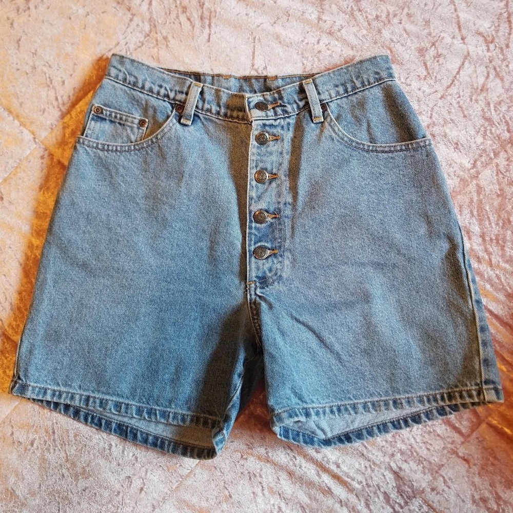 Vintage High-Waisted Paris Sport Club Jean Shorts Size 11